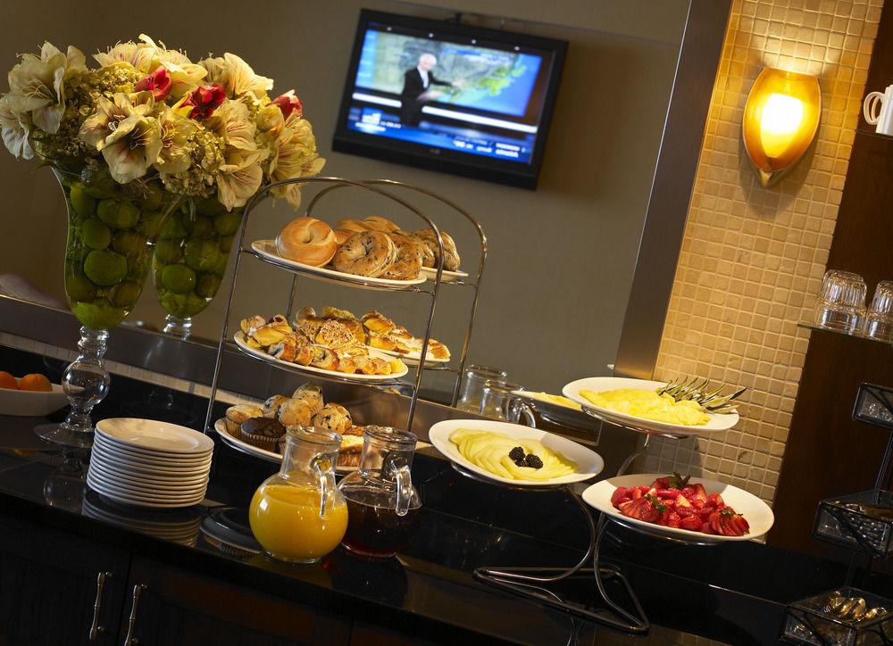 فندق Wyndham Cleveland Airport المظهر الخارجي الصورة