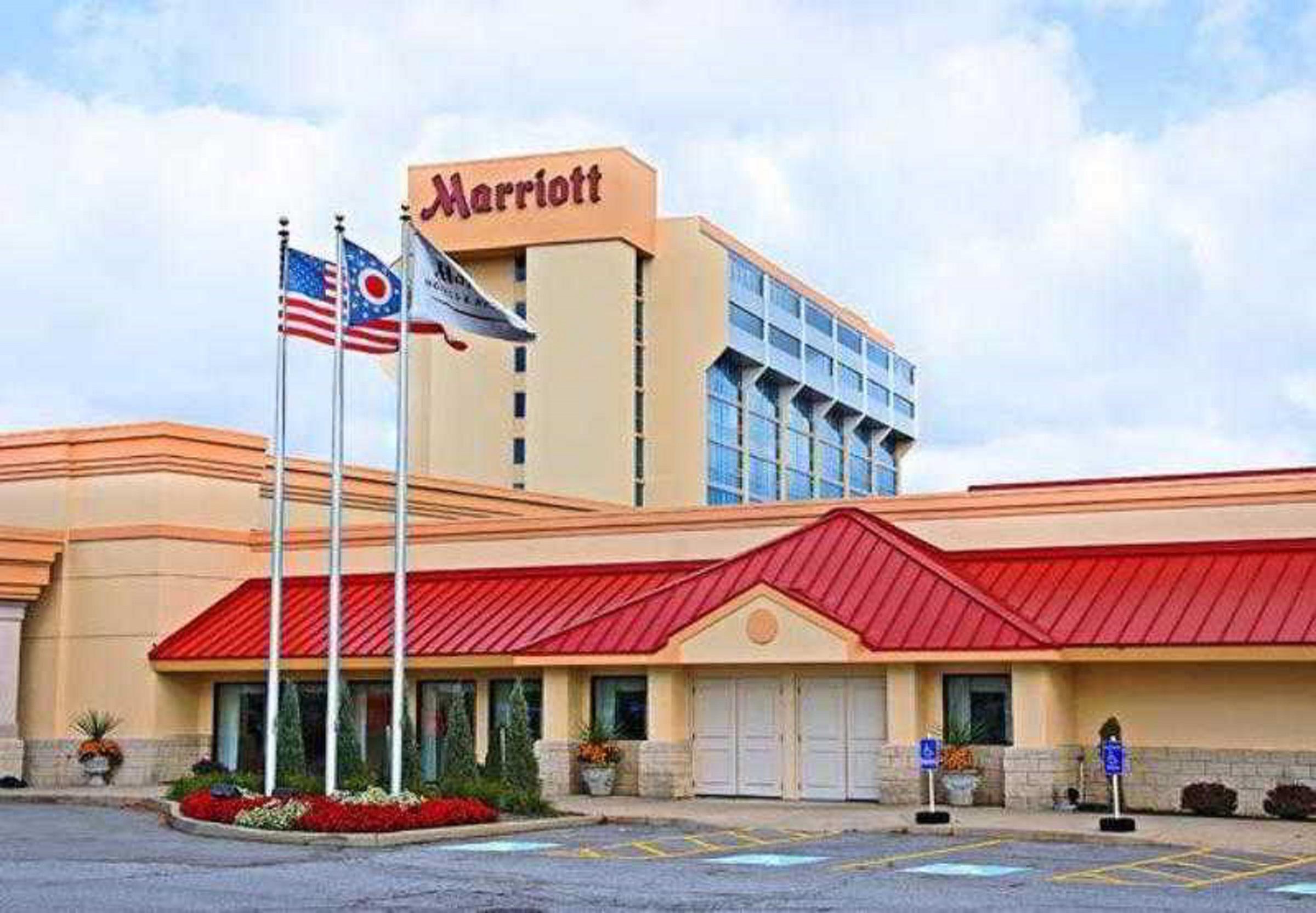 فندق Wyndham Cleveland Airport المظهر الخارجي الصورة