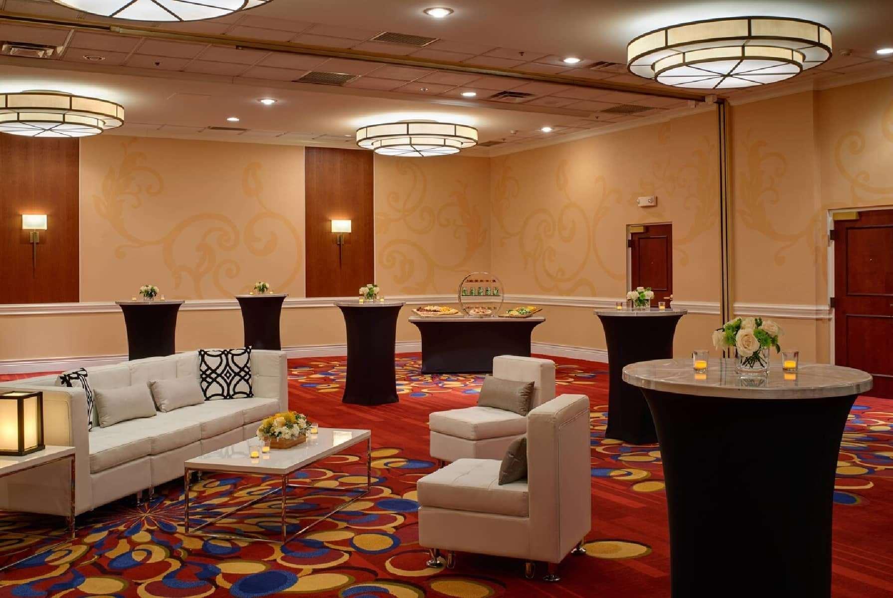 فندق Wyndham Cleveland Airport المظهر الخارجي الصورة