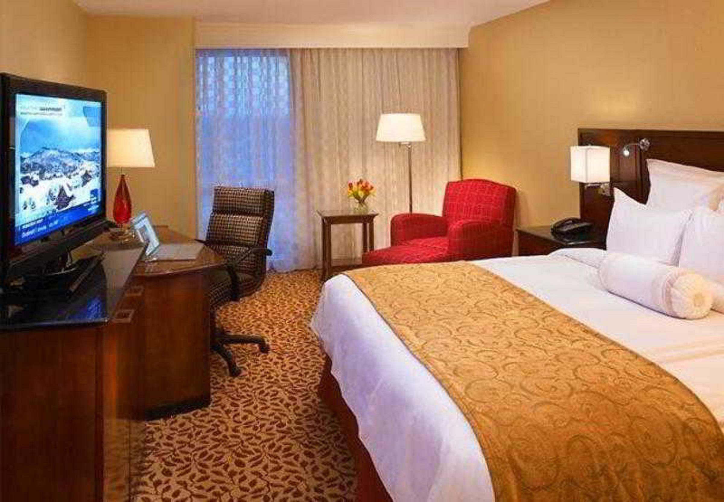 فندق Wyndham Cleveland Airport المظهر الخارجي الصورة