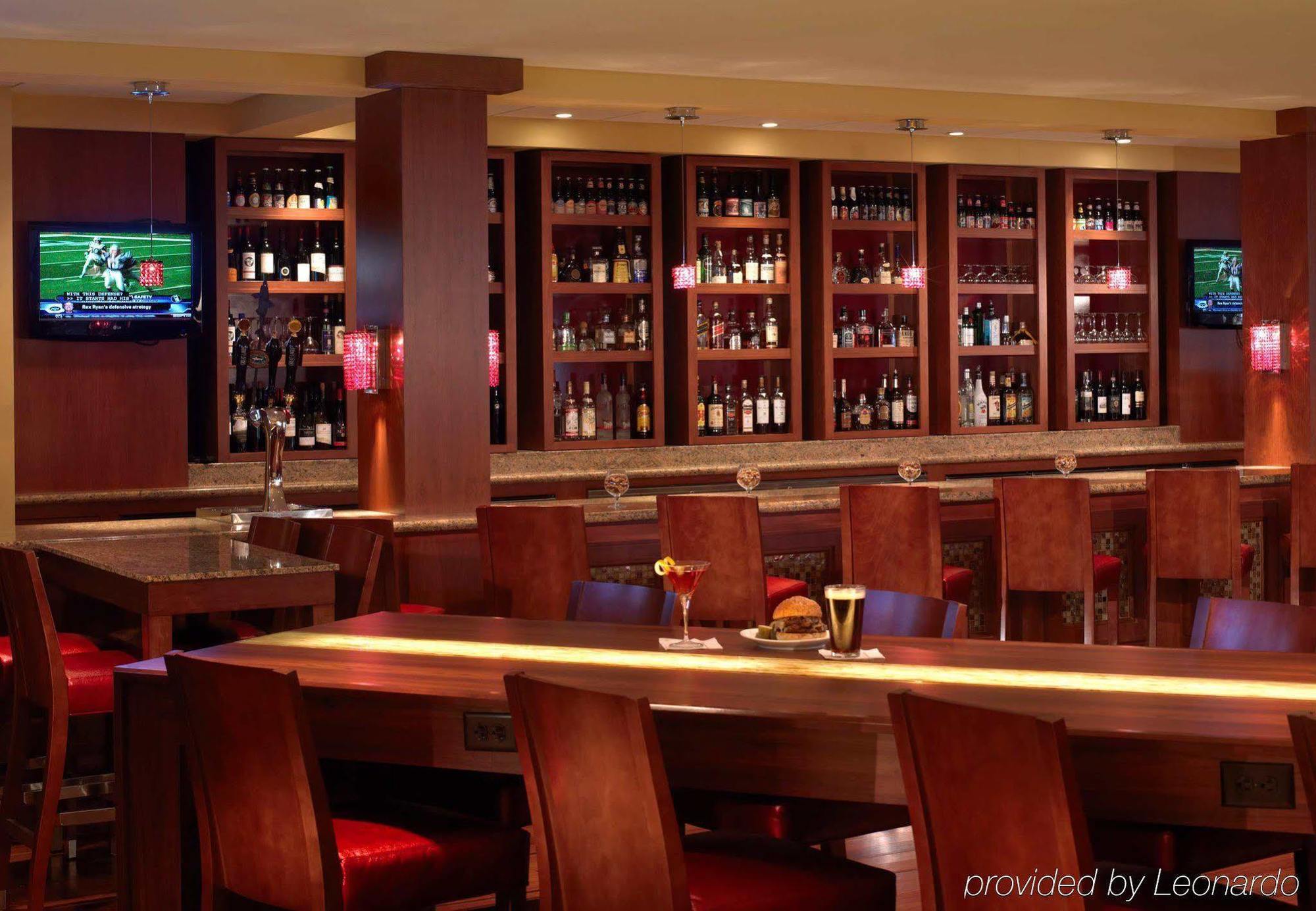 فندق Wyndham Cleveland Airport المظهر الخارجي الصورة